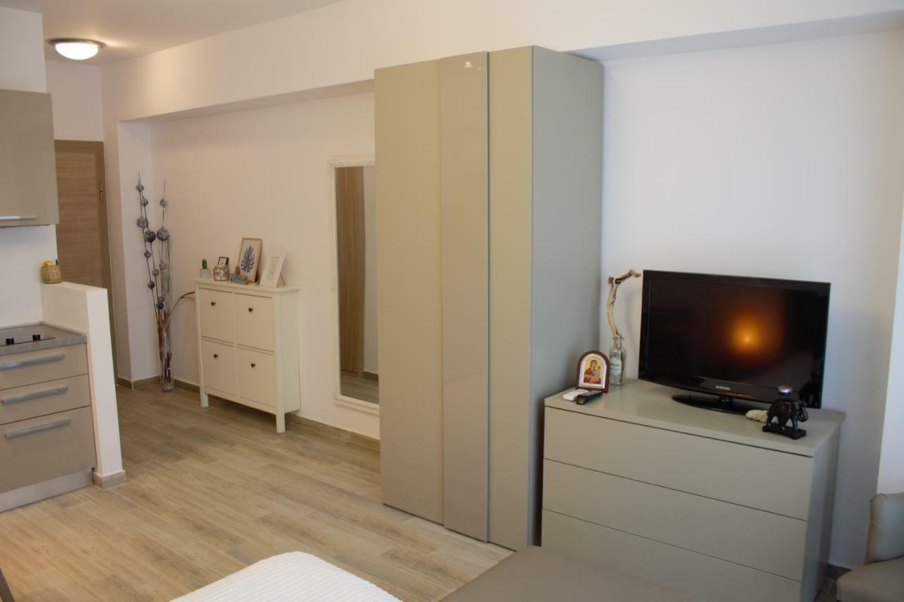 Luxury Studio 42 De Silva Mamaja Zewnętrze zdjęcie